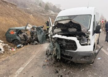 Gümüşhane’de feci kaza; 1 ölü, 2’si ağır 9 yaralı