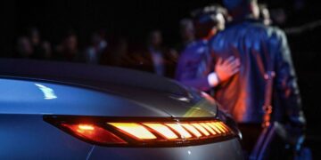 Planlar durduruldu: Otomotiv devi elektrikli araç üretmekten vazgeçti