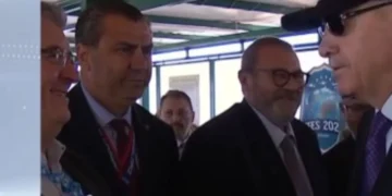 Türk ordusu EFES-2026 Tatbikatı’nda sahada! Başkan Erdoğan törende