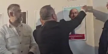 CHP’de arınma savaşı derinleşti! Kılıçdaroğlu’nun fotoğrafı kaldırıldı