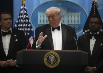 Trump İran uranyumdan vazgeçse de yaptırımların kaldırılmayacağını söyledi: Kurtulamayacaklar
