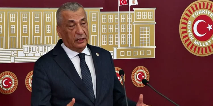SON DAKİKA… Kemal Kılıçdaroğlu’nun ‘arınma’ çağrısı sonrası CHP karıştı! Gaziantep Milletvekili Hasan Öztürkmen hakkında ihraç talebi!
