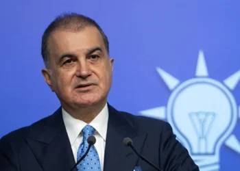 SON DAKİKA | AK Parti Sözcüsü Ömer Çelik’ten Özgür Özel’e tepki: Cumhurbaşkanımız kırmızı çizgimizdir!