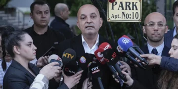CHP’li Mahir Polat: Kemal Bey’e hain diyenlerin partiyle ilişiği kesilir
