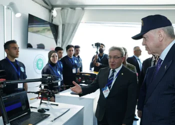 Başkan Erdoğan, EFES-2026 Savunma Sanayi Sergisi’ni ziyaret etti