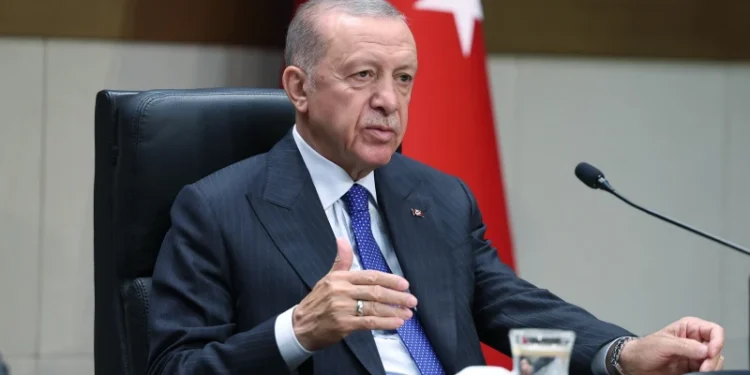 Kritik Ortadoğu zirvesi: Cumhurbaşkanı Erdoğan, Trump ve Körfez liderleriyle görüştü