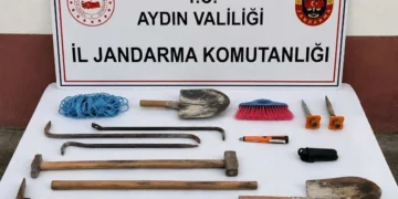 Magnesia Antik Kenti’nde kaçak kazıya suçüstü: 3 şüpheli yakalandı