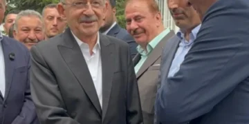 Kılıçdaroğlu, Gürsel Tekin ve ekibiyle bayramlaştı: “İmamoğlu CHP’li değil” diyen isim de oradaydı