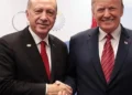 Diplomasi masasında kritik zirve! Başkan Erdoğan Trump ile görüştü! “Türkiye her türlü desteği vermeye hazır”
