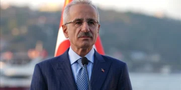 Bakan Uraloğlu: Havalimanı sayımızı 60’a çıkaracağız