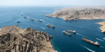 İran: Son 24 saatte donanmanın koordinasyonu ve izniyle Hürmüz Boğazı’ndan 26 gemi geçti