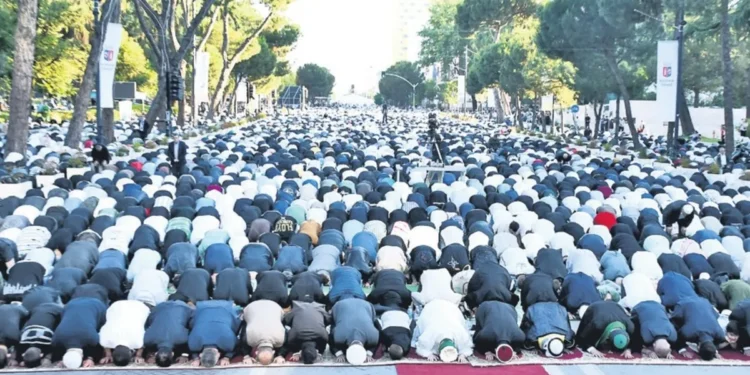 Dünyada bayram coşkusu