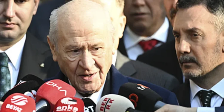 MHP lideri Bahçeli: Milli birlik ve bekamızı savunacağız