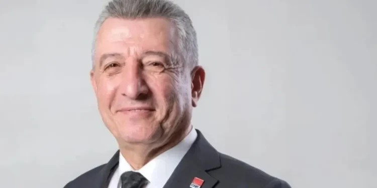 SON DAKİKA | Güzelbahçe Belediye Başkanı Mustafa Günay gözaltına alındı