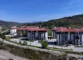 Bakan Kurum’dan Zonguldak TOKİ paylaşımı: Kira öder gibi ev sahibi oldular