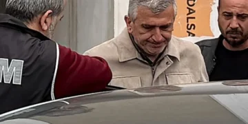 Akçakoca Belediye Başkanı Fikret Albayrak tutuklandı! 2,5 milyonluk çek trafiği: CHP’li başkanın ifadesi ahaber.com.tr’de