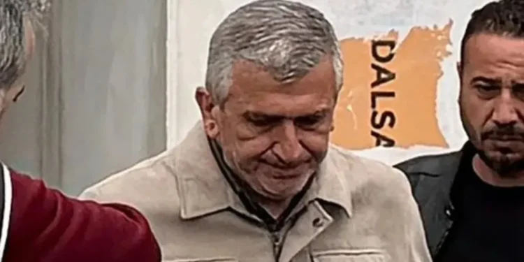 Akçakoca Belediye Başkanı Fikret Albayrak görevden uzaklaştırıldı