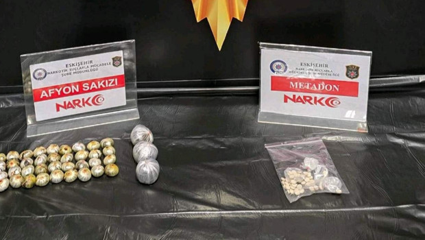 Eskişehir’de uyuşturucu operasyonu! Midesinde uyuşturucu madde bulunan şüpheli tutuklandı
