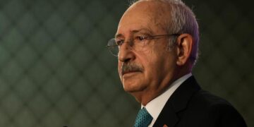 Kılıçdaroğlu’na yakın milletvekillerinden açıklama: Emrindeyiz