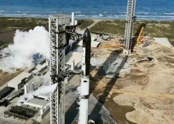 SpaceX’te kriz çıktı! Kalkışa 30 saniye kala iptal edildi: Musk’tan ilk açıklama