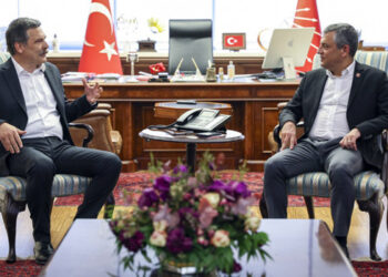 TİP Genel Başkanı Erkan Baş ve sendikalardan CHP’ye ziyaret