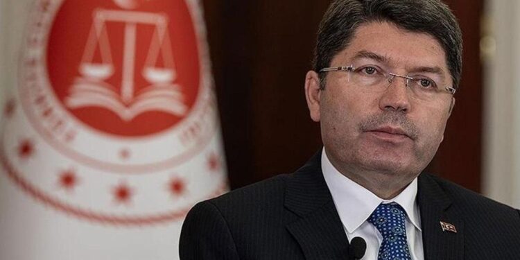 Eski Bakan Yılmaz Tunç’un acı günü