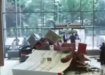 İşte arbede sonrası CHP Genel Merkezi