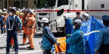 Tokyo’da AVM’de panik! Spreyli saldırıda 19 kişi hastanelik oldu