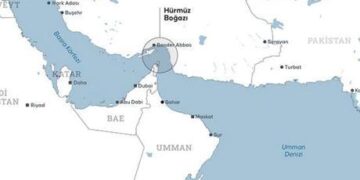WSJ: ABD donanması, Hürmüz’den geçen gemilere rehberlik etmeye yeniden başladı