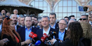 Özgür Özel: Yeni parti falan kuracağımız yok