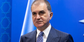 AK Parti Sözcüsü Ömer Çelik’ten Azerbaycan’ın Bağımsızlık Günü mesajı