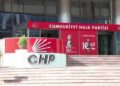“ÖZEL”CİLER HEMEN KURULTAY İÇİN BASTIRMASIN ÖNLEMİ | Pazartesi CHP PM toplanmıyor