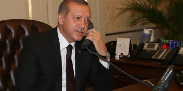 Cumhurbaşkanı Erdoğan, Türk hacılarla telefonda görüştü