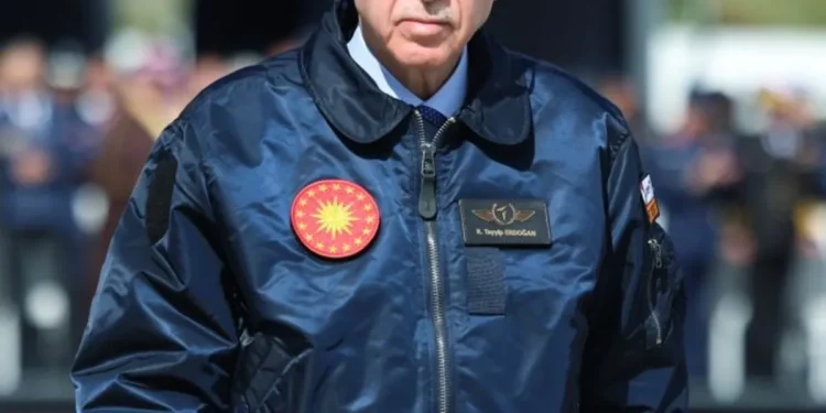 Başkan Erdoğan Mehmetçik ile bayramlaştı: EFES-2026’da gücümüzü dünyaya gösterdik