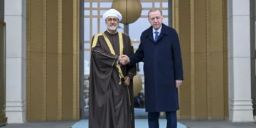 Başkan Erdoğan Umman Sultanı ile görüştü