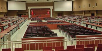 9 kişiye tahliye
