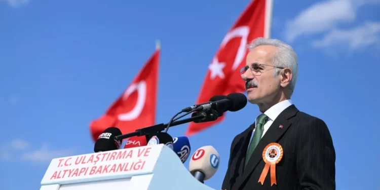 Akdeniz’den Avrupa’ya uzanacak otoyol ağı… Antalya-Alanya Otoyolu’nda çalışmalar hızlandı