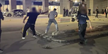Hastanede bıçaklı dehşet. 3 yaralı