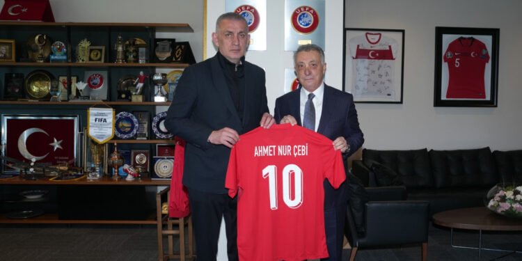 Ahmet Nur Çebi, Altay’ı satın almak istiyor