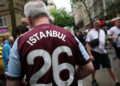 Aston Villa ve Freiburg taraftarı Beşiktaş Park’a geldi