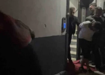 Cezaevinden firar eden hükümlüler yakalandı