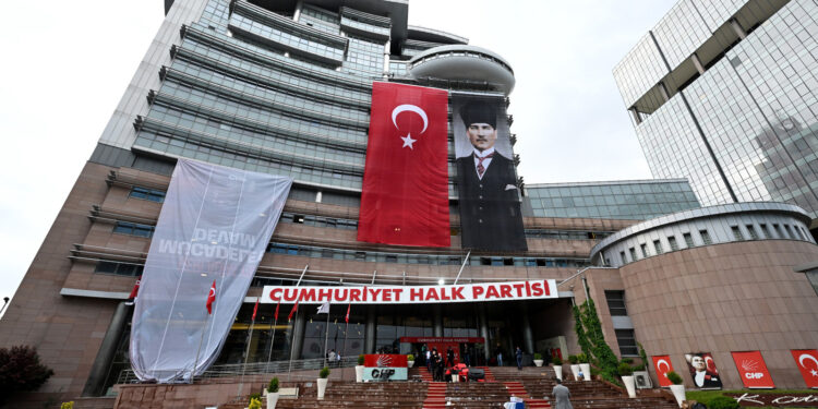 CHP Genel Merkezi’nde yaşanan olaylarla ilgili soruşturma başlatıldı