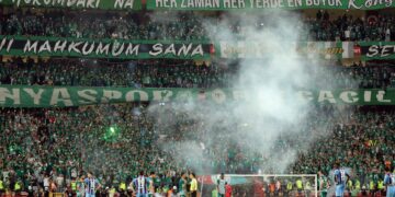 Trabzonspor ve Konyaspor, PFDK’ye sevk edildi