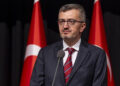İletişim Başkanı Duran: “Soykırımcı İsrailli bir bakanın, aktivistlere yönelik bu barbarlığı, tarihin karanlık sayfalarında yerini almıştır”