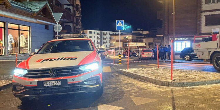 İsviçre’de tren istasyonunda bıçaklı saldırı: 3 yaralı, 1 gözaltı