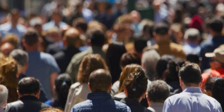 Dünya nüfusu 2064 yılına kadar yarıya inebilir
