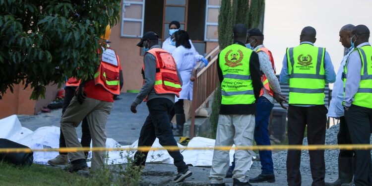 Yatılı okulda yangın! 16 öğrenci hayatını kaybetti