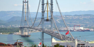 Köprü ve otoyollar yarın (25 Mayıs Pazartesi) ücretsiz mi?
