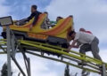 Lunaparktaki bayram eğlencesi kabusa döndü: Metrelerce yüksekte baş aşağı asılı kaldılar