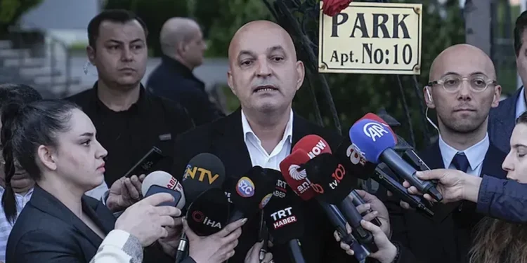 Mahir Polat: Kemal Bey’e hain diyenlerin partiyle ilişiği kesilir